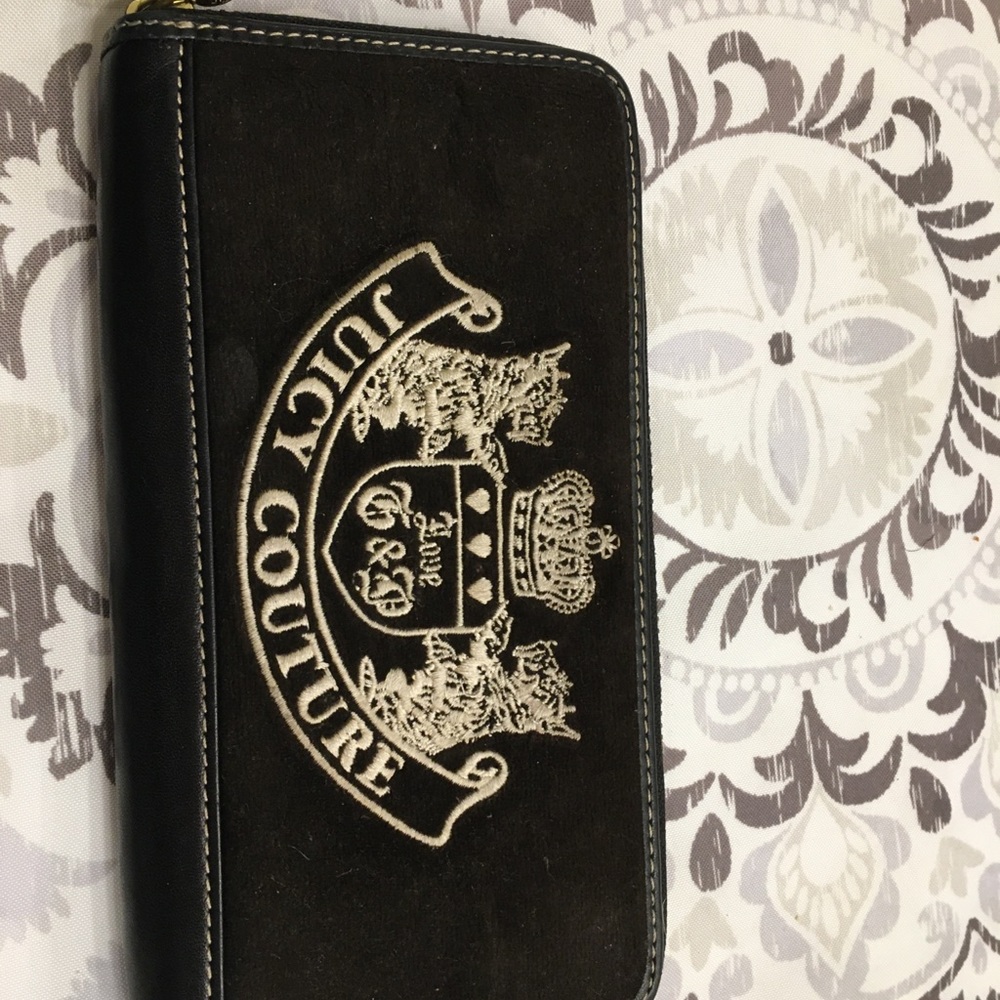 Juicy Couture Wallet black velvet Wristlet